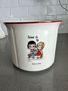 RARE VTG 70s Kim Casali Love Is..here to stay Ceramic Kitchen Utensil Holder Jar